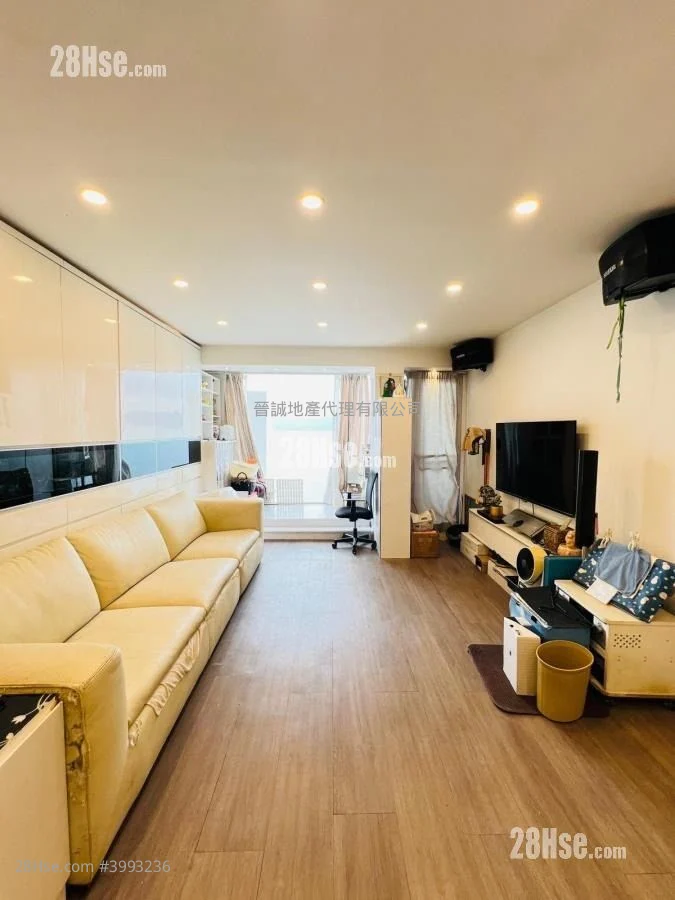 (晉誠地產全部真盤) 《連車位》 低密度全海有露台!一梯兩伙!極少放盤!有邨巴! 3