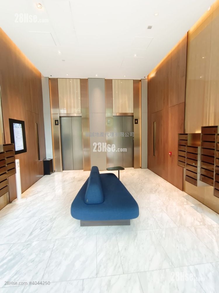 覆式有平台內置樓梯上天台！4房雙套！青山公路邊半新樓！ 5
